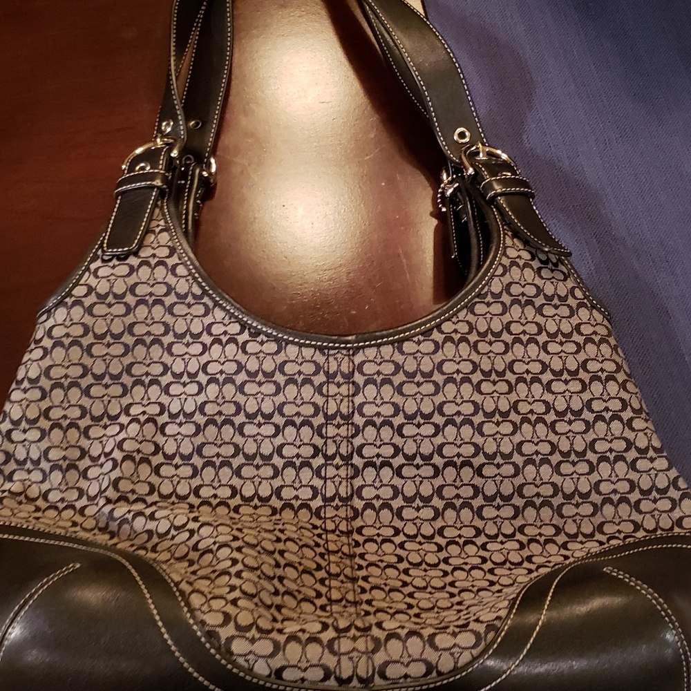Coach Signature Handbag - Picture 2 of 4